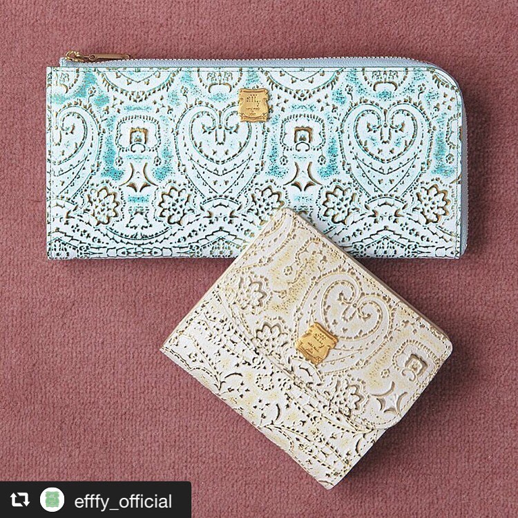 #repost @efffy_official via @PhotoAroundApp .【efffy】2020SS NEW COLLECTIONTK2-11 ¥14,000＋TAXTK2-12 ¥11,500＋TAX素材:イタリア製エンボス箔加工牛革牛革に箔を貼り、柄のエンボス加工を施した後、一つひとつ手作業でヴィンテージ感を加えていく手間のかかる手法で仕上げたアイテム◎#efffy #エフィー #革小物 #革トート #ItalianMaterial #ITALY製シュリンク牛革 #春夏新作バッグ#春夏コーデ#春夏大人バッグ#春夏トートバッグ#コンビカラーバッグ#バイカラーリュック#オトナのリュック#フリンジバッグ#ショルダーバッグ#ハンドバッグ#財布#wallet #母の日 #mothersday #ギフト #gift