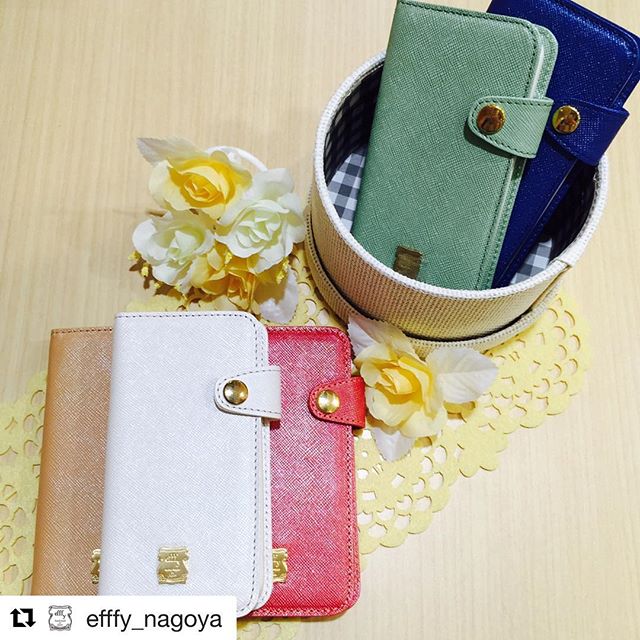 #Repost @efffy_nagoya with @repostapp・・・革バッグ革財布efffy新作アイテムのご紹介です。パールメタリックエンボス加工牛革を使用したiPhoneケース。サイズは1つ前の記事でご紹介させて頂きました、イタリア製シュリンク牛革と同じ、iPhone6,6s,7対応、iPhone6,7plus対応2サイズでのご用意となっております。パール感のある女性らしい上品なお色味となります。是非店頭でお手にとってお試し下さいませ。no-IN2-01¥7,000(+tax)no-IN2-02¥6,500(+tax)www.efffy.com/#革バッグ #革財布 #efffy_official #nagoya #efffys_closet_official #madeinjapan #sacsbar #iphoneケース #スマホケース#日本製 #牛革 #上品 #大人女子#サックスバー #サックスバージーン #グランサックス