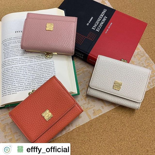 .【efffy】 ..〈がま口三つ折り財布〉GV5-09 ¥10,000＋TAX素材:イタリア製シュリンク牛革6/20は天赦日と一粒万倍日が重なる2020年では2回しか訪れない貴重な開運日！お財布の新調には最高な開運日となっていますefffyオススメはこちらのイタリア製牛革を使用したカラフルなミニ財布♪この機会にお財布を新しくしてみては如何でしょうか？#エフィー #efffy #革小物 #革トート #革財布 #ミニ財布 #ItalianMaterial #ITALY製シュリンク牛革 #春夏新作バッグ#春夏コーデ#春夏大人バッグ#春夏トートeバッグ #コンビカラーバッグ#バイカラーリュック#オトナのリュック#フリンジバッグ#ショルダーバッグ#ハンドバッグ　#天赦日 #一粒万倍日 #開運 #金運アップ