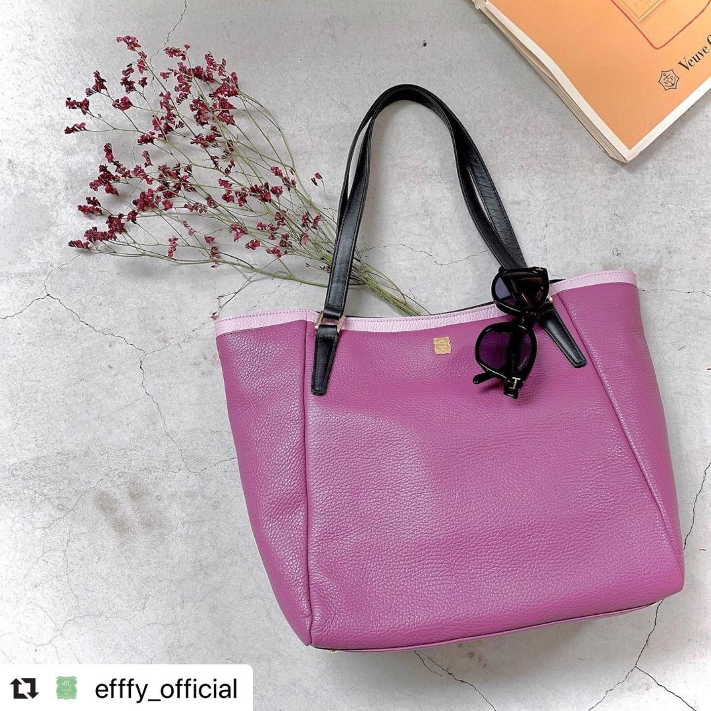 #Repost @efffy_official with @make_repost・・・.【efffy】STANDARD COLLECTION 発色が良く柔らかい、イタリア製シュリンク牛革を使用。口元のカラーコンビをアクセントにバイカラーで表現。A4サイズも収納可能。〈TOTE BAG〉STYLE No. / TS2-01PRICE / ¥26,000＋TAXCOLOR /  PURPLEMATERIAL / イタリア製シュリンク牛革×日本製牛革#エフィー #efffy #革小物 #革トート #ItalianMaterial #ITALY製シュリンク牛革 #春夏新作バッグ#春夏コーデ#春夏大人バッグ#春夏トートeバッグ #コンビカラーバッグ#バイカラーリュック#オトナのリュック#フリンジバッグ#ショルダーバッグ#ハンドバッグ　#コインケース #カードケース #コンパクト財布